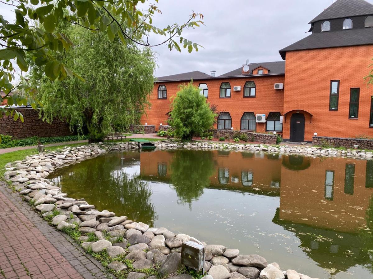Гостинний Маєток Hotell Myla Exteriör bild