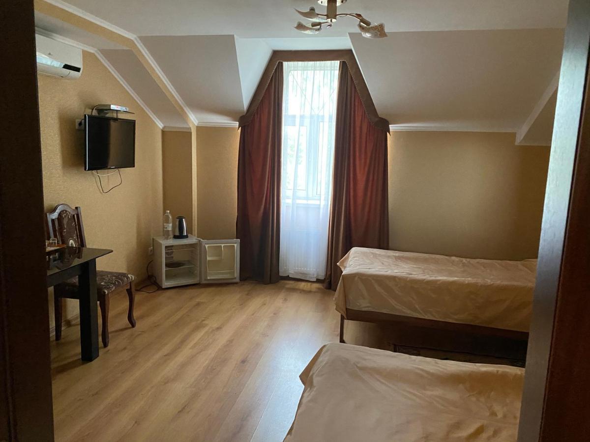Гостинний Маєток Hotell Myla Exteriör bild