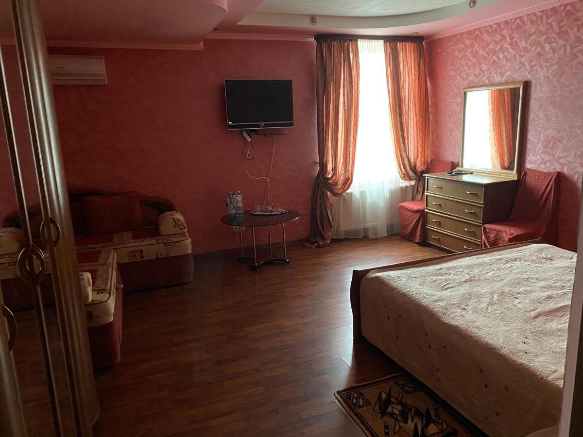 Гостинний Маєток Hotell Myla Exteriör bild